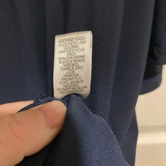 Est. 1946 women’s Blouse top navy Sz. 26/28w - Picture 4 of 8